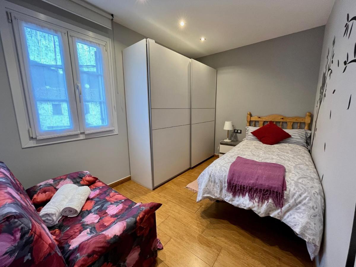 Zayas Enea Apartment